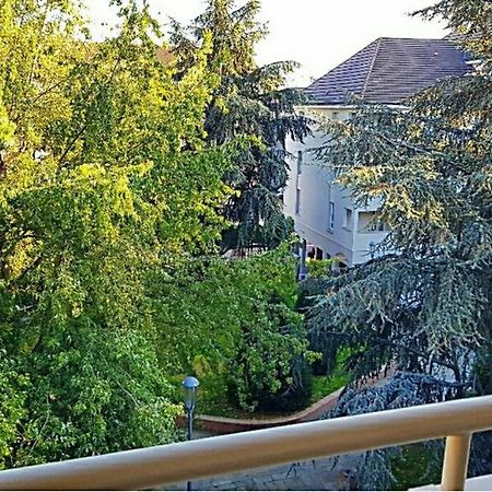 Superbe studio de 30m2 proche de Paris Poissy Extérieur photo