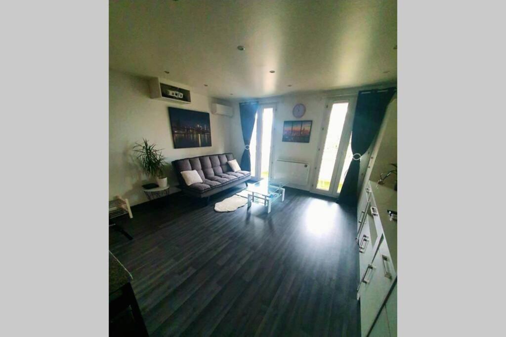 Superbe studio de 30m2 proche de Paris Poissy Extérieur photo